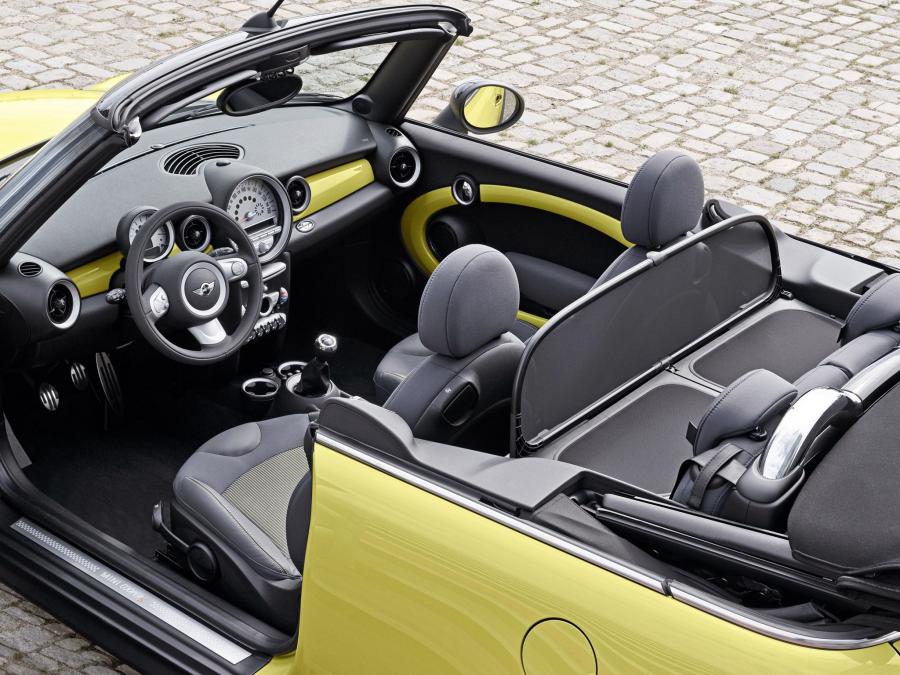  Mini Cooper S Cabrio 2009 года  (фото 7 из 130)